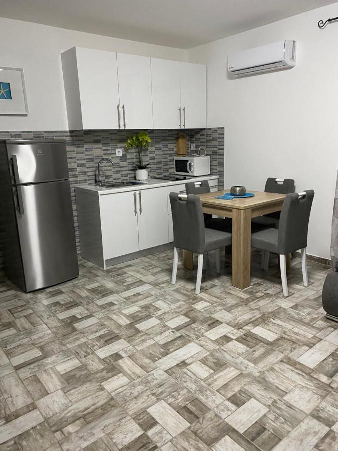 Apartment Tina Rogoznica  Eksteriør billede